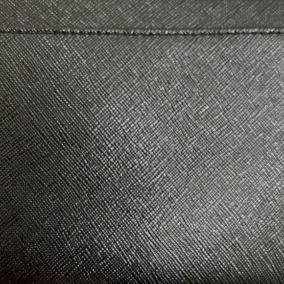 Halogen black full zip large wristlet wallet euc - Picture 3 of 6